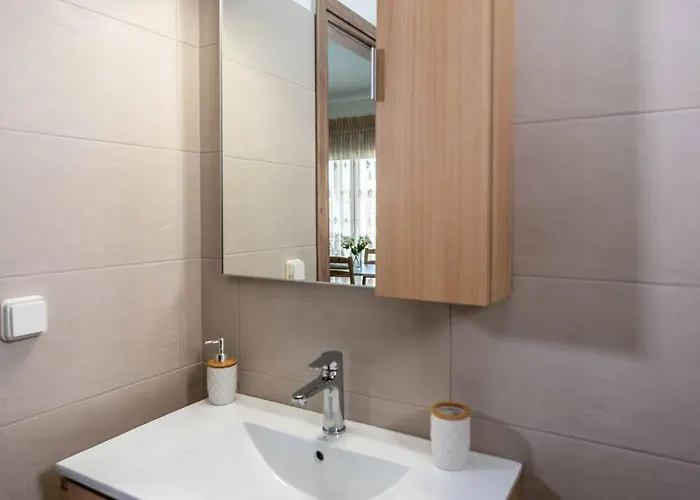 بيت للعطل Extreme House